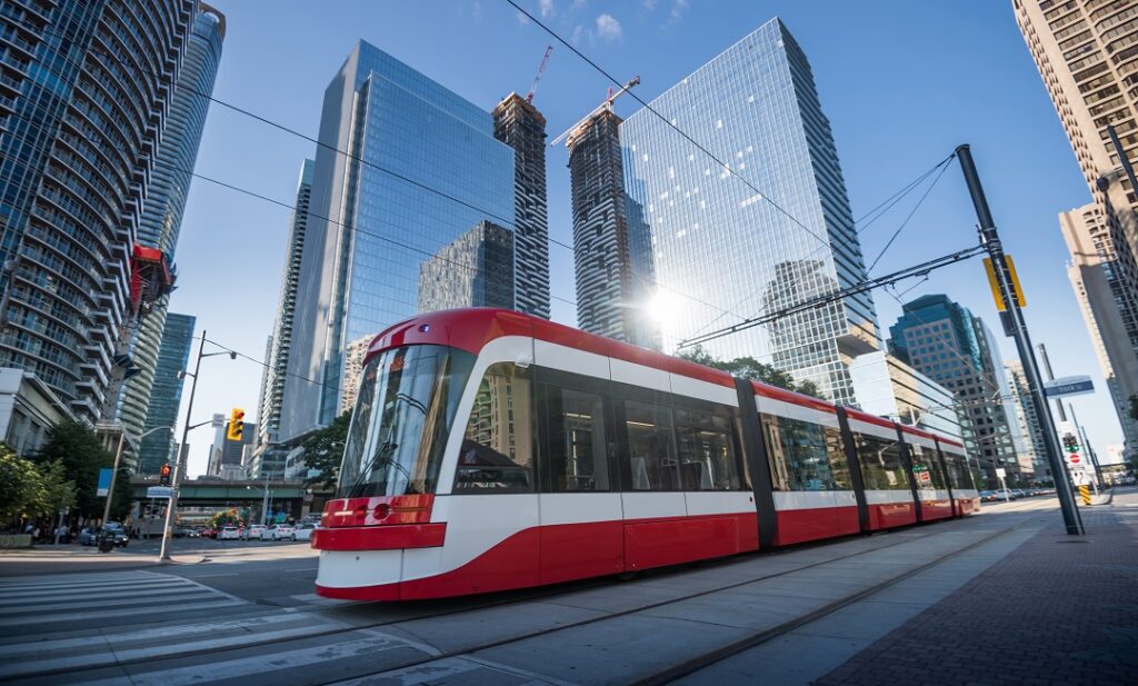 How to get to Crawford Street in Toronto by Bus, Streetcar, Subway or Train?